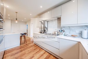 Photo 22- click for photo gallery